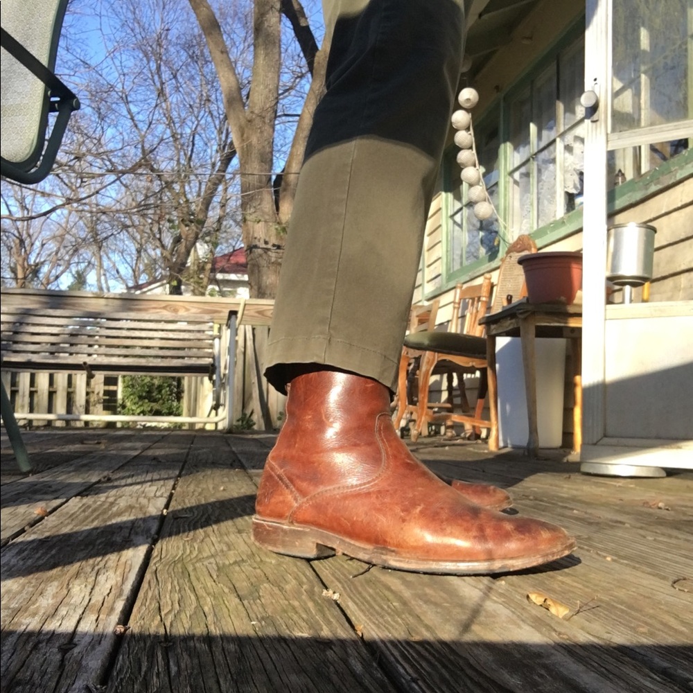Men’s Frye zip up boots sz10